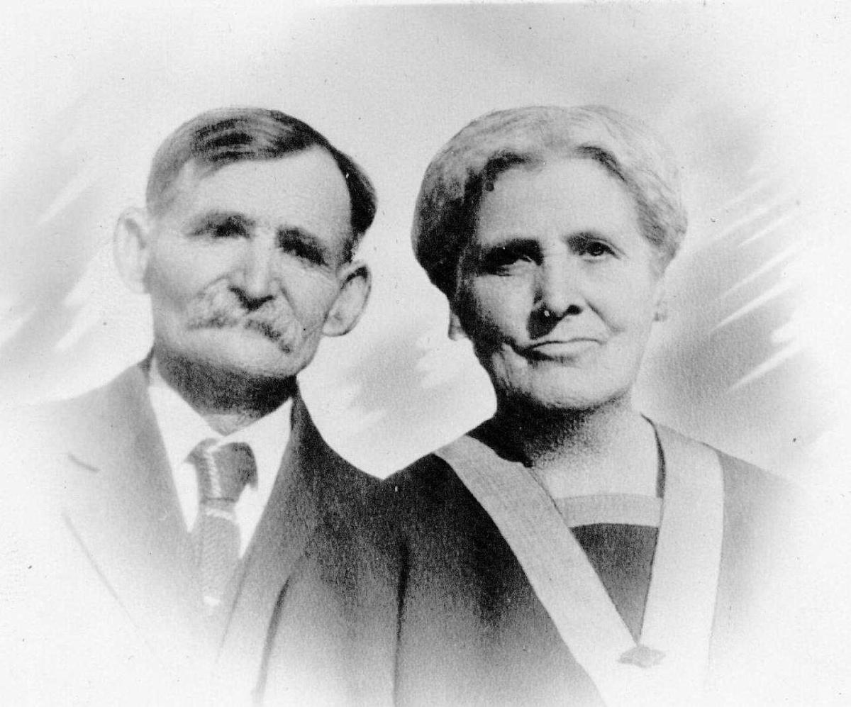 Jerry-and-Orilla-Angell-circa-1928-Ancestry com